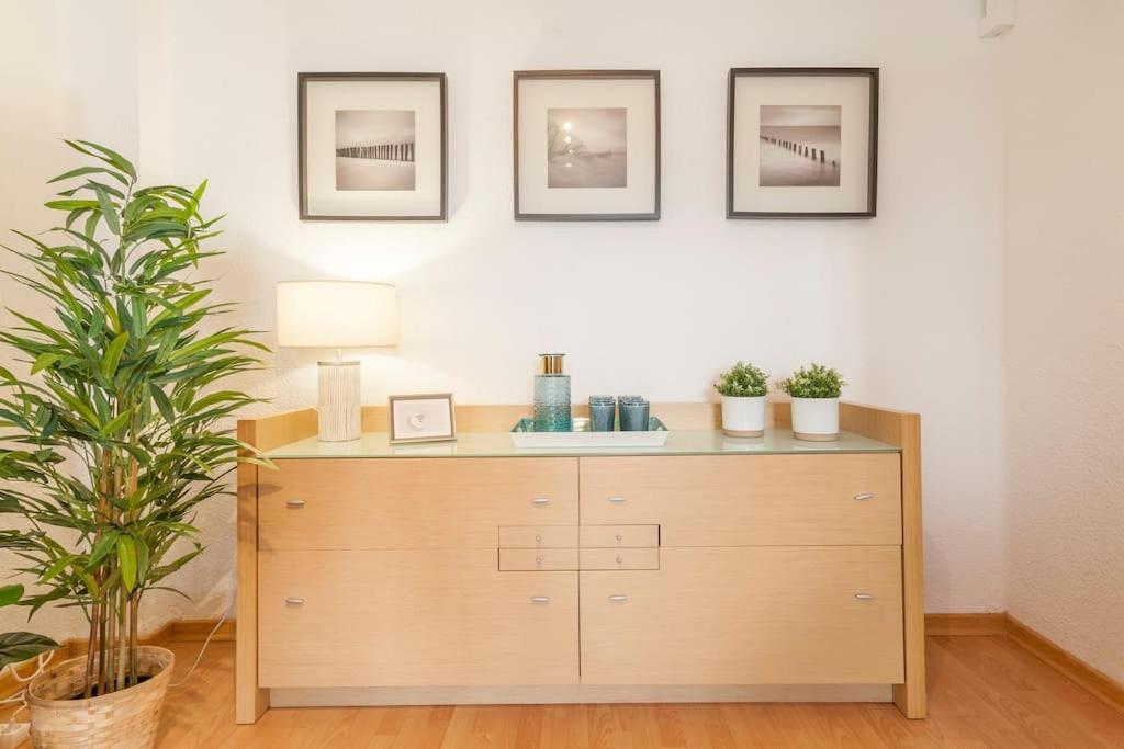 Precioso Piso Moderno: Terraza, A/C, Netflix, Wifi Lejlighed Valencia Eksteriør billede