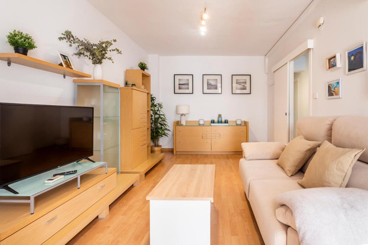 Precioso Piso Moderno: Terraza, A/C, Netflix, Wifi Lejlighed Valencia Eksteriør billede