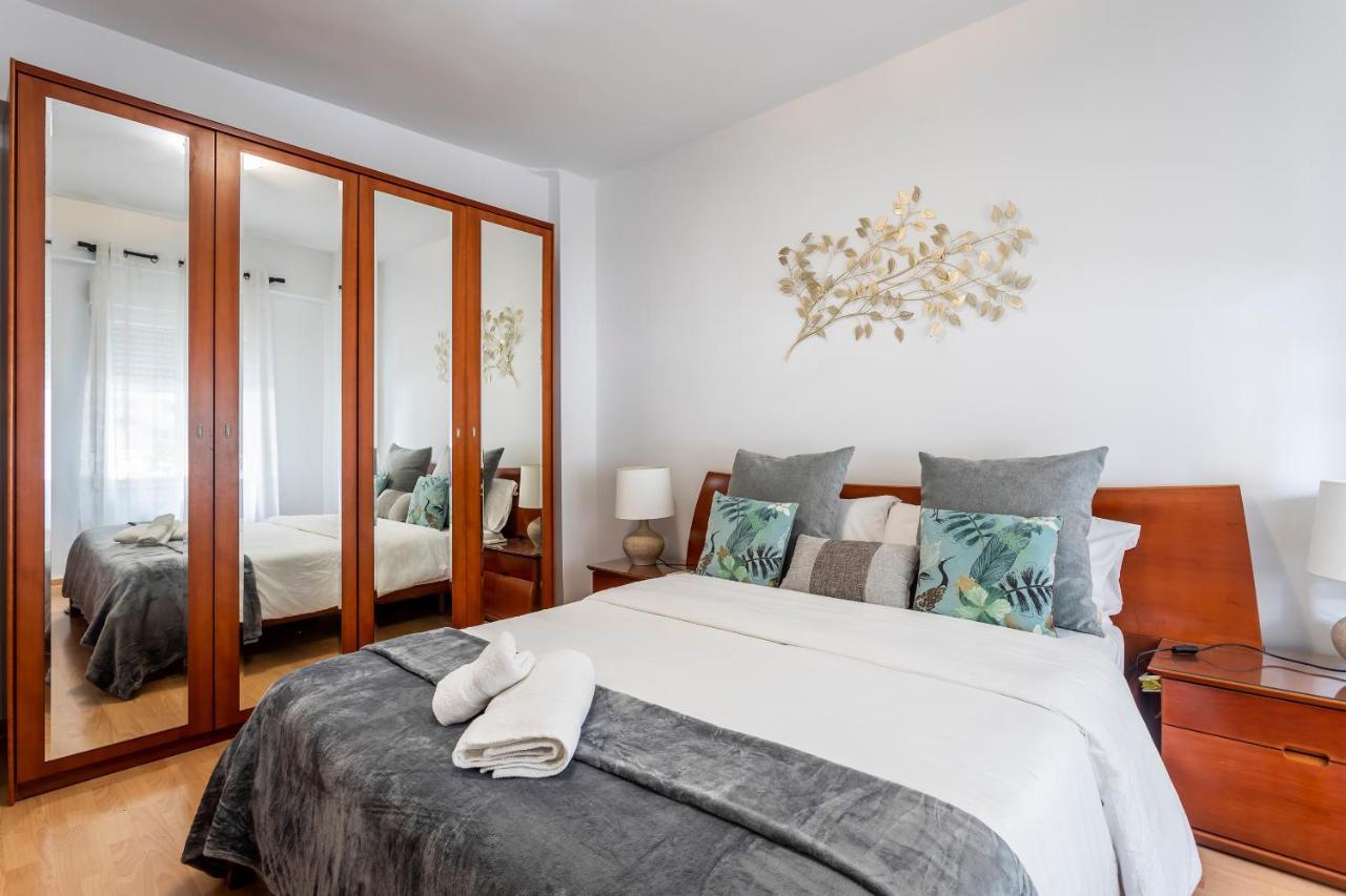 Precioso Piso Moderno: Terraza, A/C, Netflix, Wifi Lejlighed Valencia Eksteriør billede