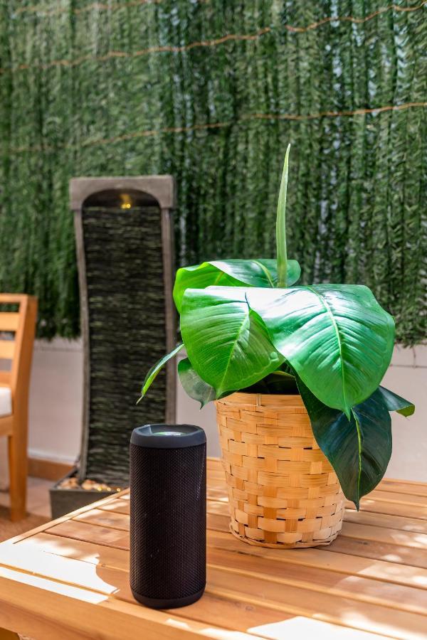 Precioso Piso Moderno: Terraza, A/C, Netflix, Wifi Lejlighed Valencia Eksteriør billede