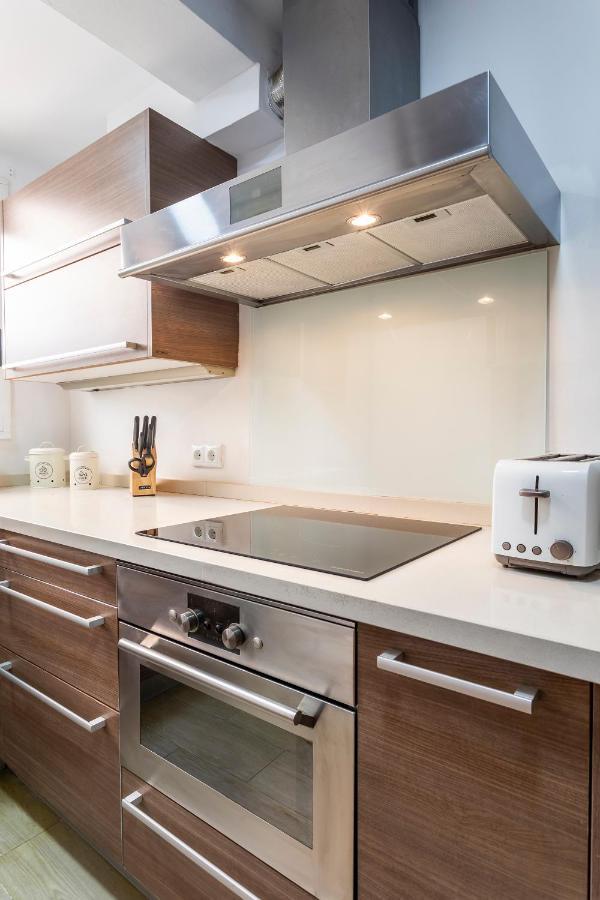 Precioso Piso Moderno: Terraza, A/C, Netflix, Wifi Lejlighed Valencia Eksteriør billede